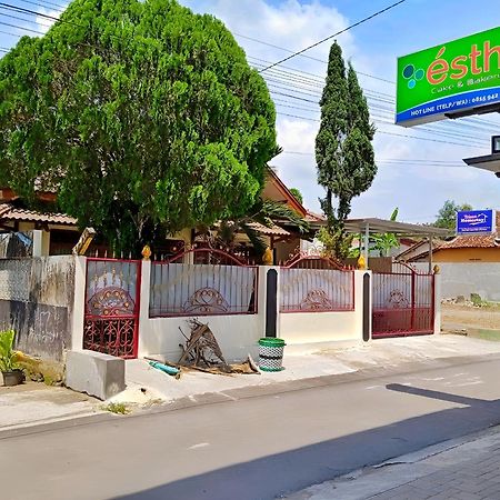 Penginapan Prambanan Trisan Randugunting Zewnętrze zdjęcie